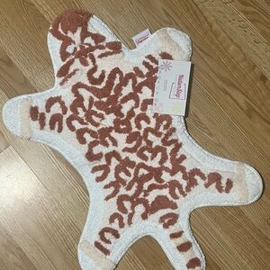 Brand new with tags White and Brown Animal Print Rug